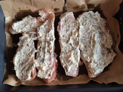 Kiauliena, kepta su ananasais Žingsnis 3