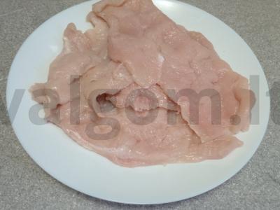 Kalakutienos kepsniai džiūvėsėliuose Žingsnis 1