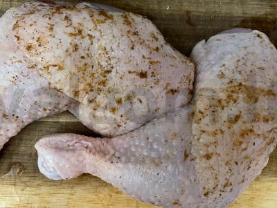 Vištienos šlaunelės su paprika ir majonezu Žingsnis 2