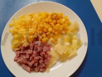 Ryškiai geltona salotų Žingsnis 2