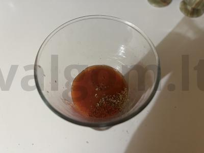 Aštrus alkoholinis kokteilis „Kraujinga Marija“ Žingsnis 2
