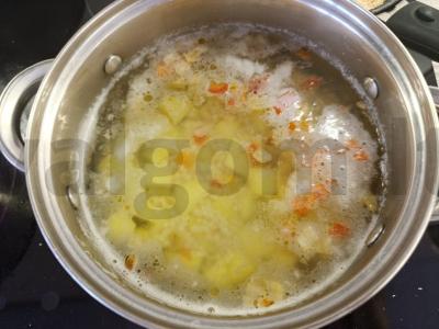 Daržovių krem-supas su grūdais ir sūriu Žingsnis 4