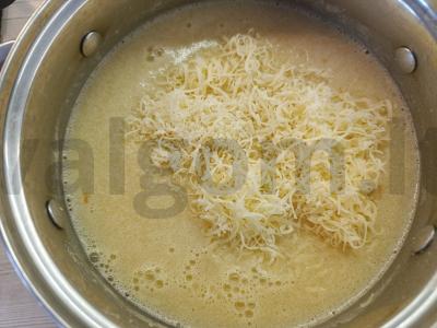 Daržovių krem-supas su grūdais ir sūriu Žingsnis 6