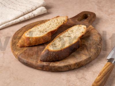 Brusketa su vyšniniais pomidorais Žingsnis 1