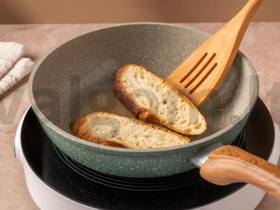 Brusketa su vyšniniais pomidorais Žingsnis 2