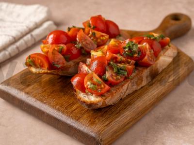 Brusketa su vyšniniais pomidorais Žingsnis 5