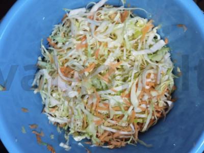 Rūgštaus kopūsto su Antonovo obuoliais Žingsnis 3