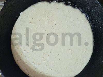 Avižų blynas su šokoladiniu kremu ir braškėmis Žingsnis 3