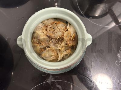 Koldūnai puode po sūrio apvalkalu Žingsnis 4