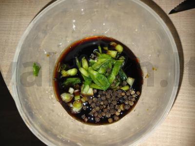 Korėjietiška jautienos ir žaliosios ridikėlių sriuba Žingsnis 3