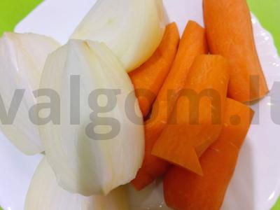 Žirnių sriuba su kiauliena ant kaulo Žingsnis 4