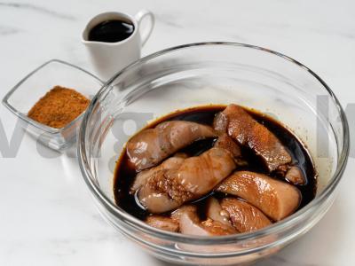 Vištiena su brokoliais aštriame padaže Žingsnis 2