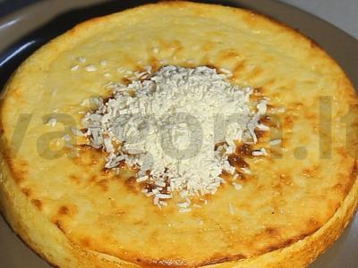 Varškės apkepas su polenta pagrindine nuotrauka