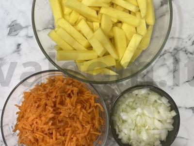 Rūgščių kopūstų sriuba pagal senovinius receptus Žingsnis 1