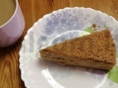 Klasikinis tortas „Medovik“ pagrindine nuotrauka