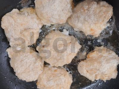 Mėsos faršo ir moliūgo kotletai Žingsnis 4