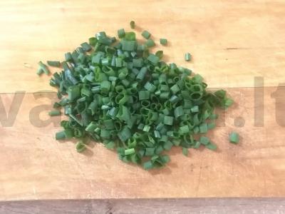 Kopūstų salotas su morkomis ir rukola Žingsnis 4