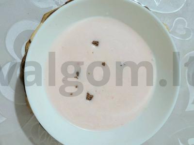 Oro varškės desertas su želatina, riešutais ir šokoladu Žingsnis 5