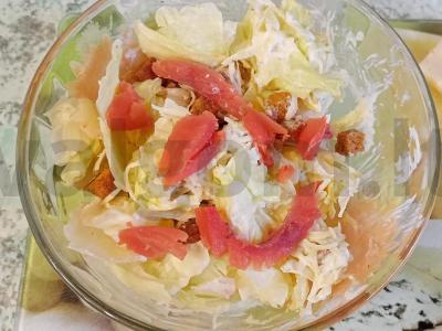 Salotos su raudonąja žuvimi ir sūriu Žingsnis 5