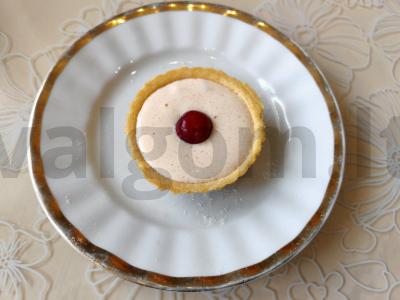 Tartaletės su grietinės kremu ir vyšniomis Žingsnis 3