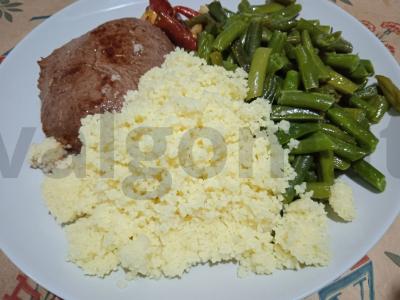 Aštrus jautienos steikas su kuskuso ir žaliųjų pupelių garnyru Žingsnis 9