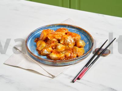 Vištiena saldžiarūgščiame padaže pagrindine nuotrauka