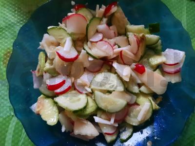 Salotos su kriauše, avokadu ir veganišku sūriu Žingsnis 4