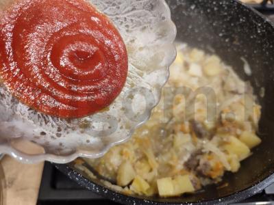 Klasikinis daržovių troškinys su jautiena Žingsnis 9