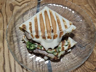 Tortilija su mėsos įdaru pagrindine nuotrauka