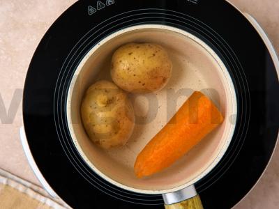 Miško salotos su marinuotais grybais Žingsnis 1