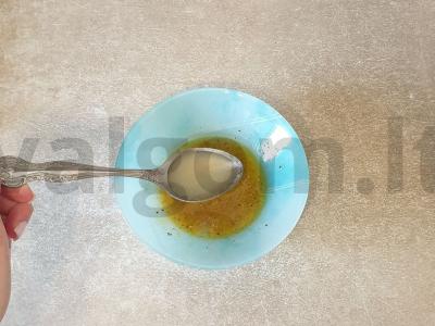 Aromatingas citrusinis padažas salotoms Žingsnis 6