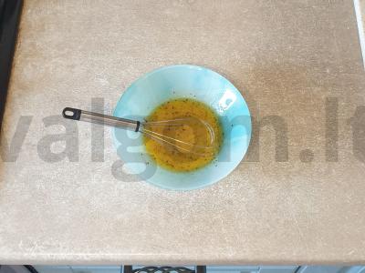 Aromatingas citrusinis padažas salotoms Žingsnis 7