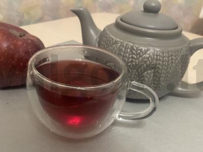 Karčiai su obuoliu ir imbieru pagrindine nuotrauka