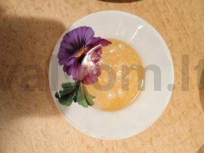 Pomidorų užkandis su kiaušiniu Žingsnis 3