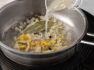 Kulebjakas iš trijų rūšių žuvies Žingsnis 8