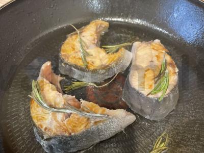 Kepta lašiša su jūros kopūstais Žingsnis 3