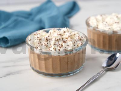 Šokoladinis desertas su čili pipirais pagrindine nuotrauka