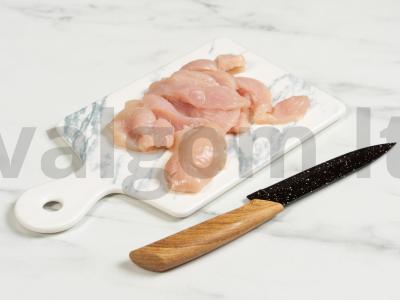 Vištienos krūtinėlė grietinėlėse Žingsnis 2