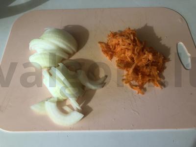 Žirnių sriuba su vištiena ir jautiena Žingsnis 6