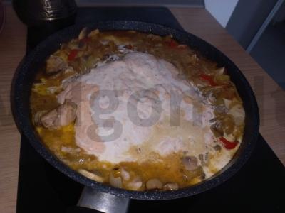 Vištiena grietinėlės ir grybų padaže pietums Žingsnis 5