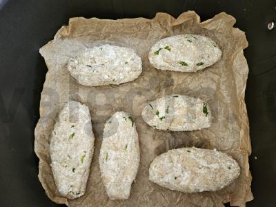 Varškės-raštinių bandelės su žolelėmis Žingsnis 4