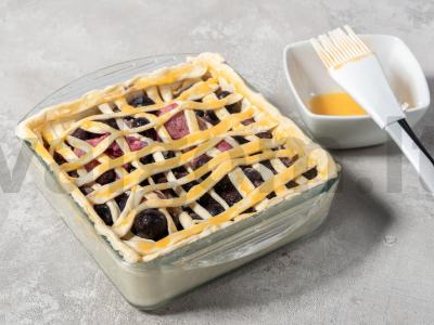 Šventinis pyragas su uogomis Žingsnis 4