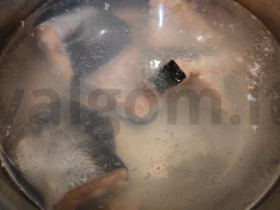 Sriuba su raudona žuvimi Žingsnis 1