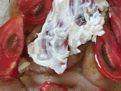 Švelni vištiena, kepta su pomidorais ir sūriu orkaitėje Žingsnis 6