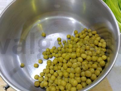 Žalias salotas su žirniais Žingsnis 1