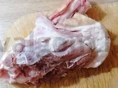 Kepta kiaulienos kulšis vakarienei Žingsnis 1