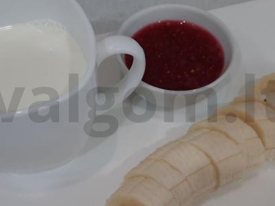 Kokteilis „Pieninis bananas“ Žingsnis 1