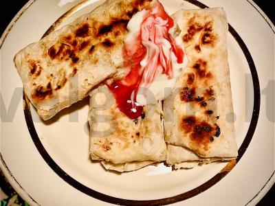 Patingėlių pusryčiai su lavašu pagrindine nuotrauka