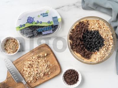 Mėlynių ir šokolado gabaliukų sausainiai Žingsnis 4