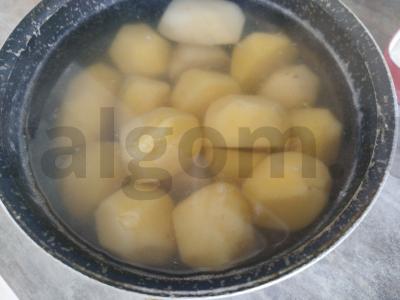 Bulvių košė su pienu ir sviestu Žingsnis 1